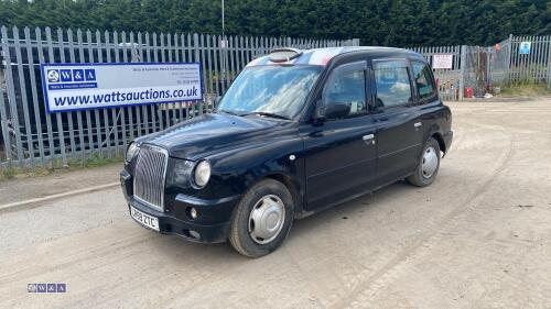 2009 BLACK LONDON TAXIS INT TX4 diesel ''advertising vehicle'' (LR59 ZTC)(Part V5 in office)