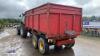 Twin axle tipping trailer - 7