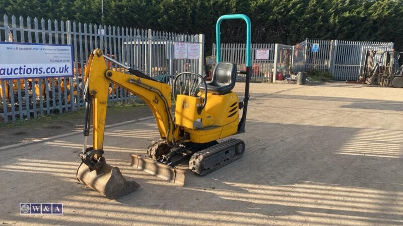 2003 JCB 8008CT rubber tracked excavator (s/n 3E01006013) with bucket, blade, piped & expanding tracks