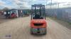 2006 TOYOTA SAS 25 2.5t diesel driven forklift truck (s/n E19995) with duplex mast & side-shift - 4