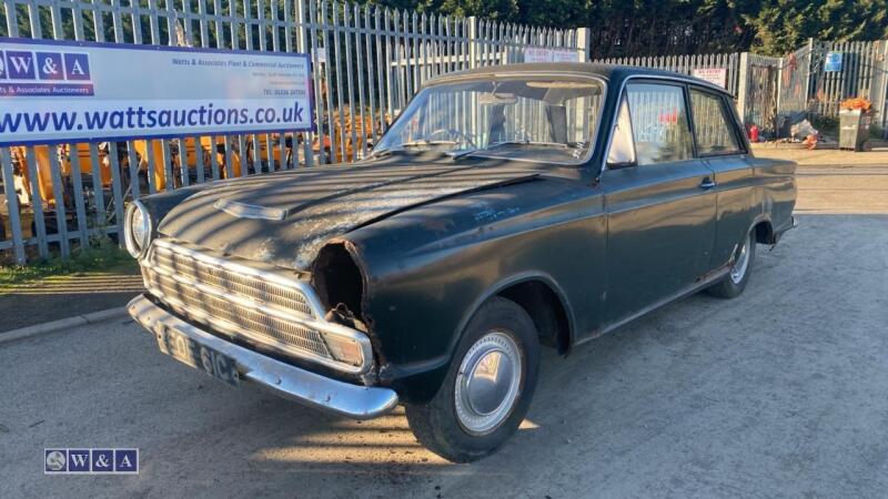 1965 FORD CORTINA 1.2L petrol saloon car (EOF 61C)(V5 & manual in office) - ALL PROCEEDS ARE BEING DONATED TO DEMENTIA UK CHARITY