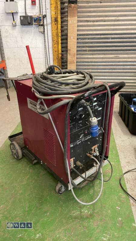 THERMAL ARC 240v welder