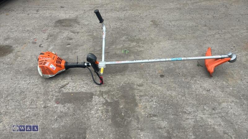 STIHL FS70 petrol strimmer