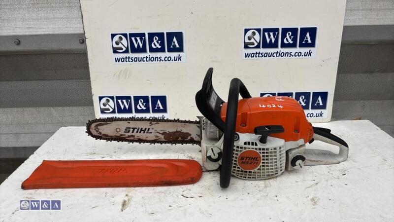 2019 STIHL MS271 petrol chainsaw