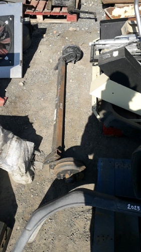 5 stud breaked trailer axle