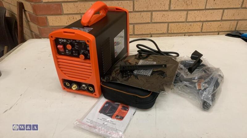 ROHR HP200PP 240v tig/arc welder (unused)