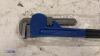 Large pipe wrench - 3