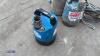 3 x 110v submersible pumps - 7