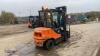 2012 DOOSAN PRO5 30 3t diesel forklift (s/n 12401421) with triple free lift mast & side shift - 5