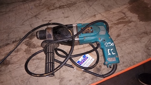 MAKITA HR2000 110v drill