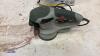 PERFORMANCE 240v orbital sander - 2