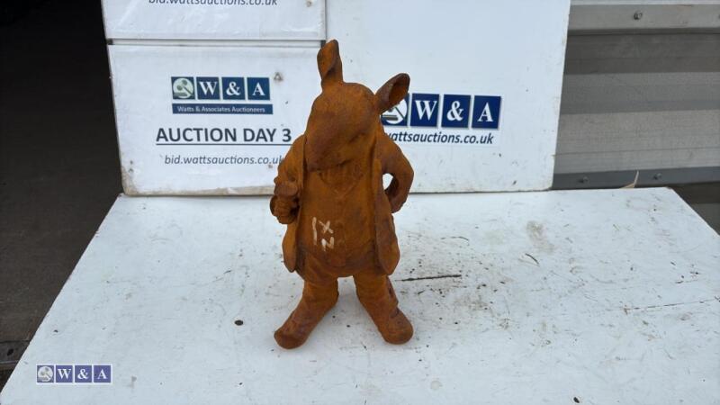 Cast iron 'Peter Rabbit' figure