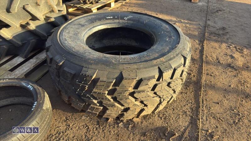 Tyre (18R22.5)