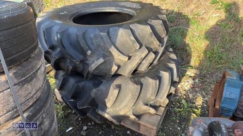 2 x TITAN tyres (16.9 x 24)