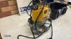 DEWALT DWG25EK 240v router c/w case - 4