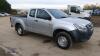 2017 ISUZU D-MAX 4wd king cab pick-up (YF17 OSU)(MoT 30th May 2025)(V5, MoT & manuals in office) - 4