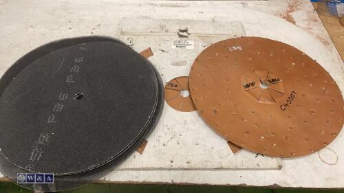 Quantity of 430mm surface grinding discs