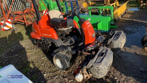 JACOBSEN ECLIPES 322 diesel greens mower (s/n 062605)