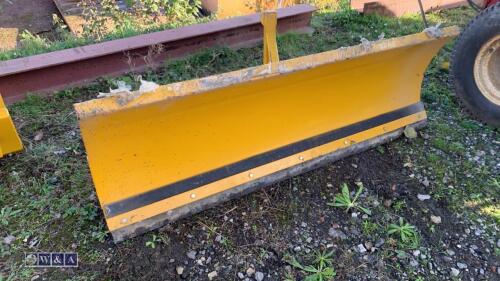 HIRSTLE 1.8m tractor mounted snow plough (unused)