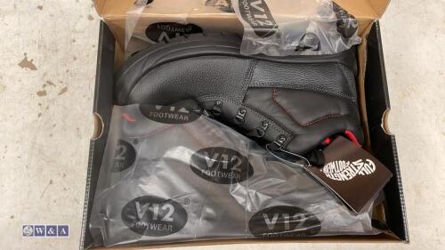 Pair of V12 safety boots (unused old stock) (size 12)