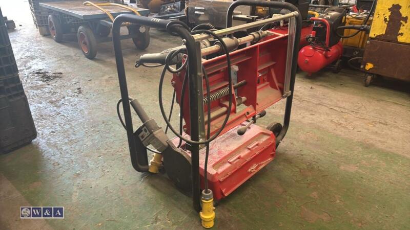 ROTHERNBERGER 110v pipe cutting station