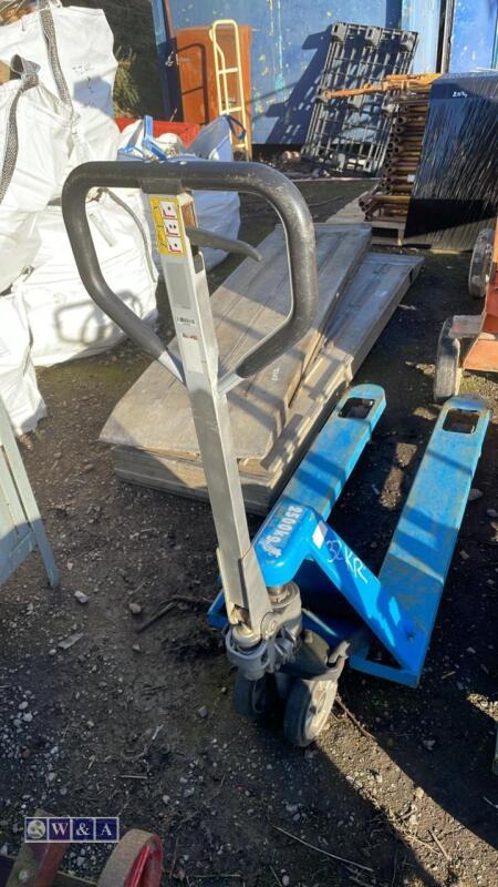 2500kg pallet truck