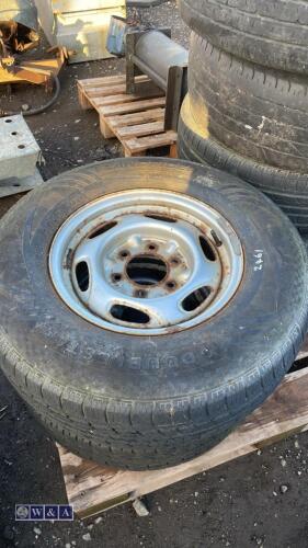 2 x wheels & tyres (235/75R15)