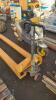 Long tine 3500kg pallet truck - 3