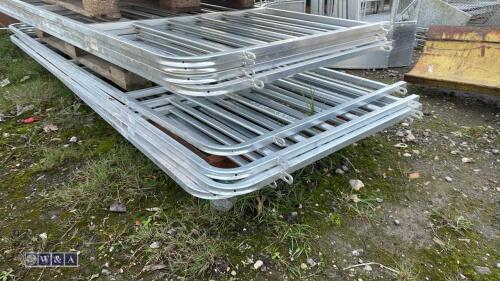 4 x 8ft metal sheep hurdles