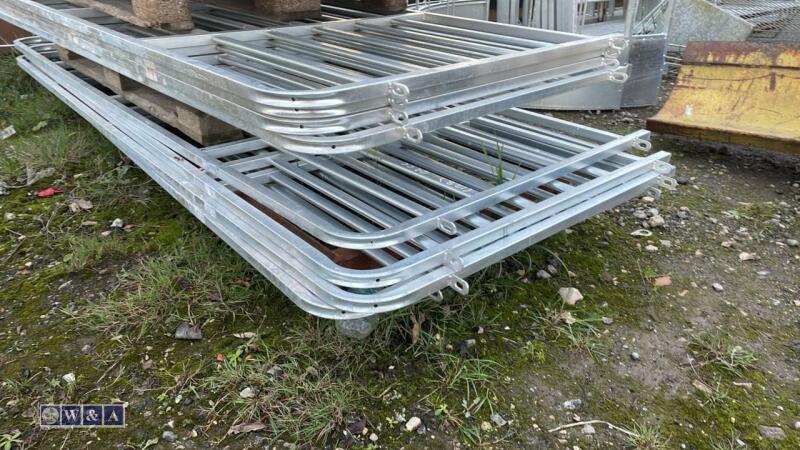 4 x 8ft metal sheep hurdles