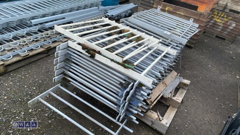 Quantity of railings