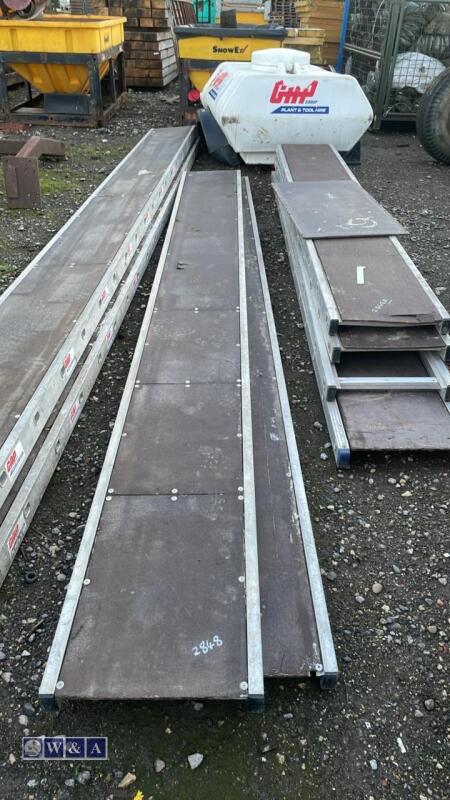 2 x scaffold walk boards