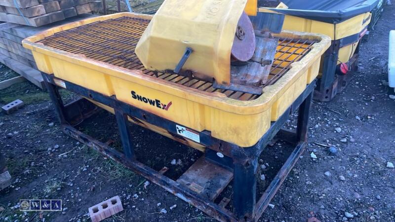 SNOWEX gritter body c/w spinner