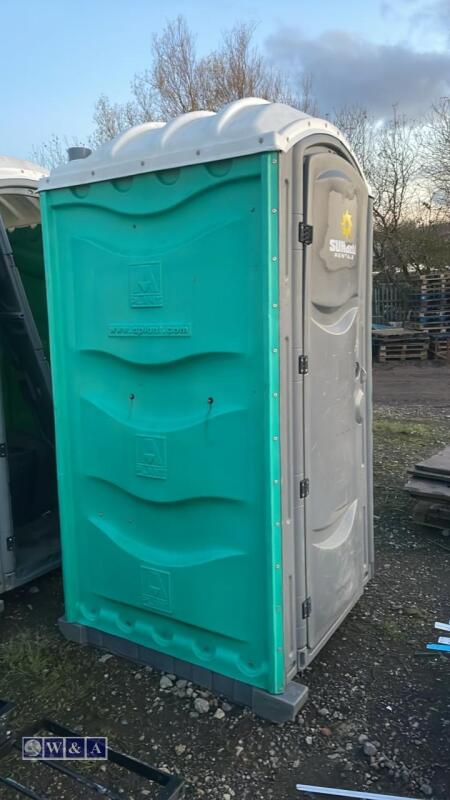 Portable toilet