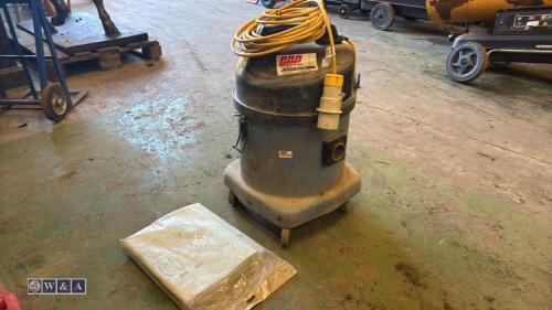 NUMATIC 110v vacuum c/w dust bags