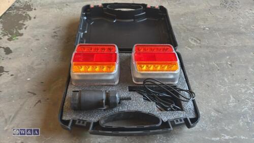 SEALEY magnetic wireless trailer light kit (unused)