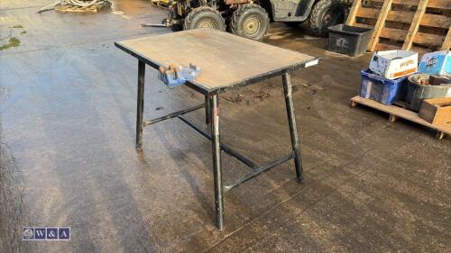 Work table c/w part RECORD 182C vice