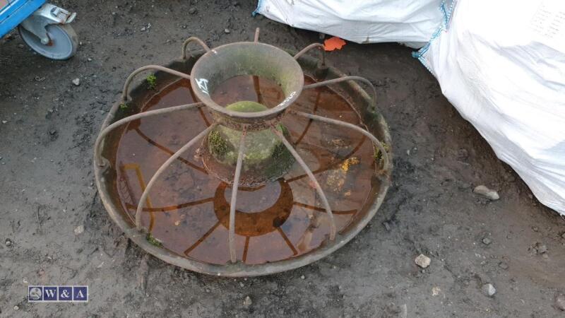 Cast iron pig trough