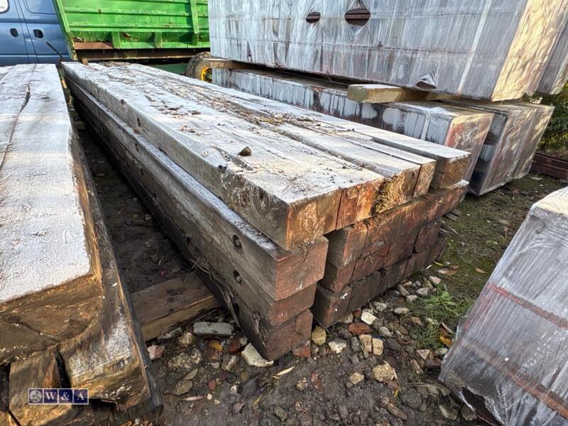 4 x hardwood heavy duty bog mats (approx 5m long)