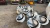 Quantity of hard hats - 11