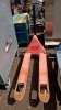 2.5t hydraulic pallet truck