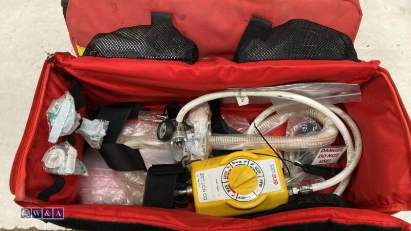 2 x breathing apparatus c/w carry case