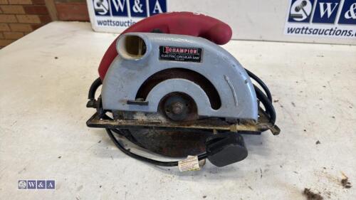 CHAMPION 240v circular saw