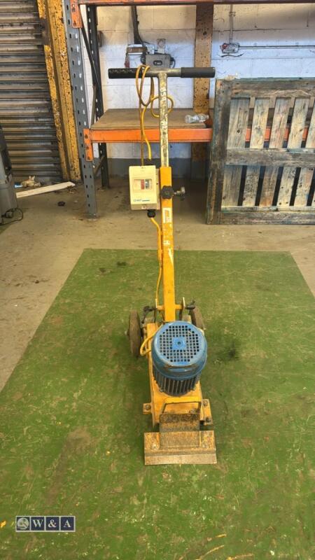 SPE 110v tile lifter