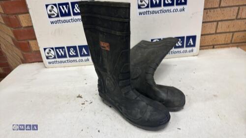 GRAFTGEAR steel toe wellies (size 10) (unused)