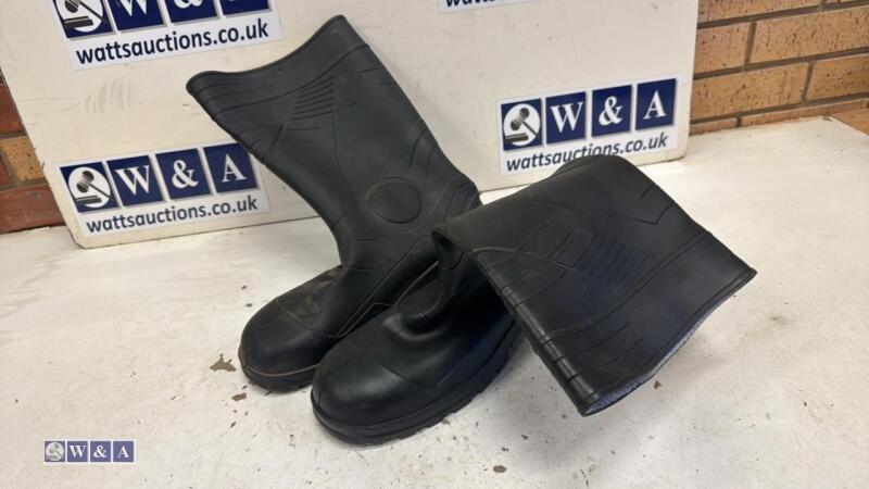 PROMAN steel toe wellies (size 11) (unused)