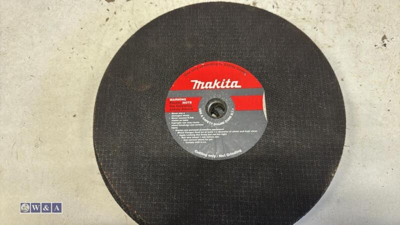 Quantity of MAKITA metal cutting discs (approx 300 x 3.6 x 20)