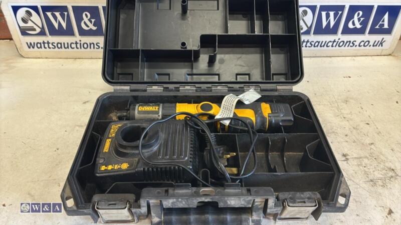 DEWALT cordless screwdriver c/w case