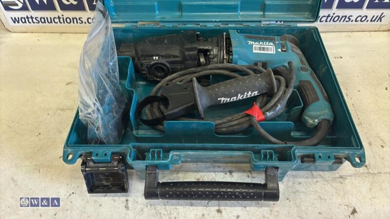 MAKITA HR2630 110v hammer drill c/w case