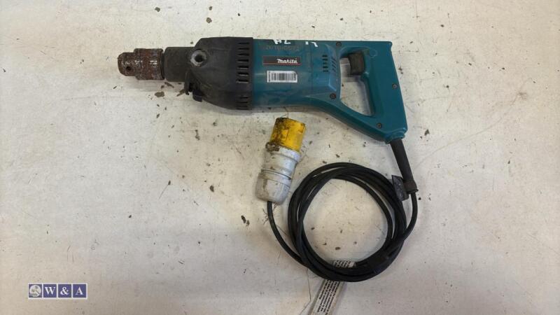 MAKITA 110v diamond core drill